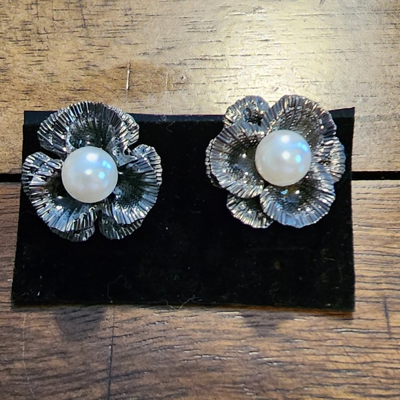 Flower pearl earrings silver - Picture 3 of 4